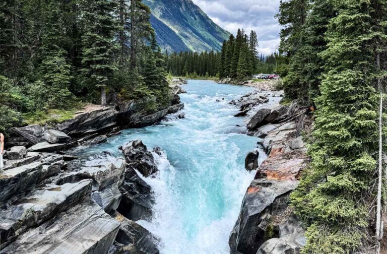 A Quick Guide To Numa Falls, British Columbia