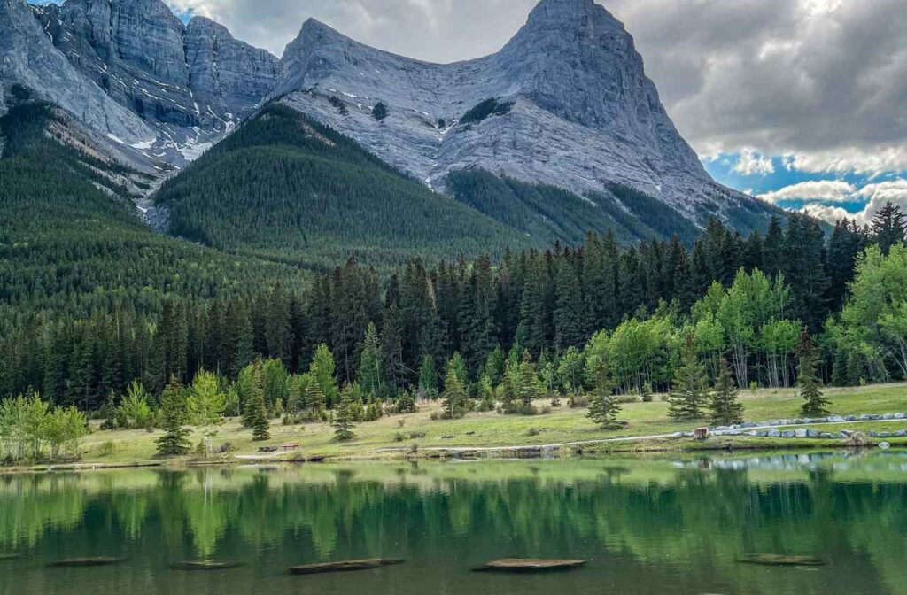 Quarry Lake, Canmore