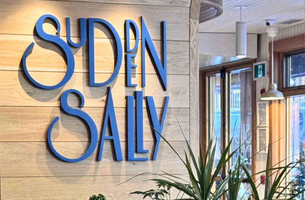 Sudden sally Restaurant